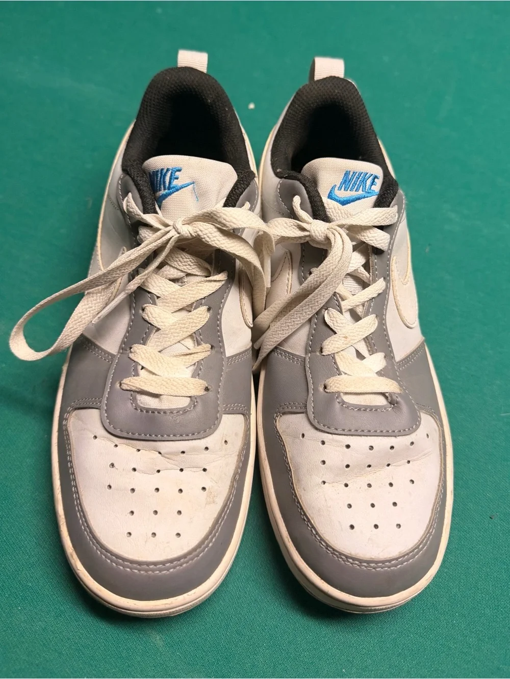 Nike Men’s Gray, White and Blue Low-Top Sneakers